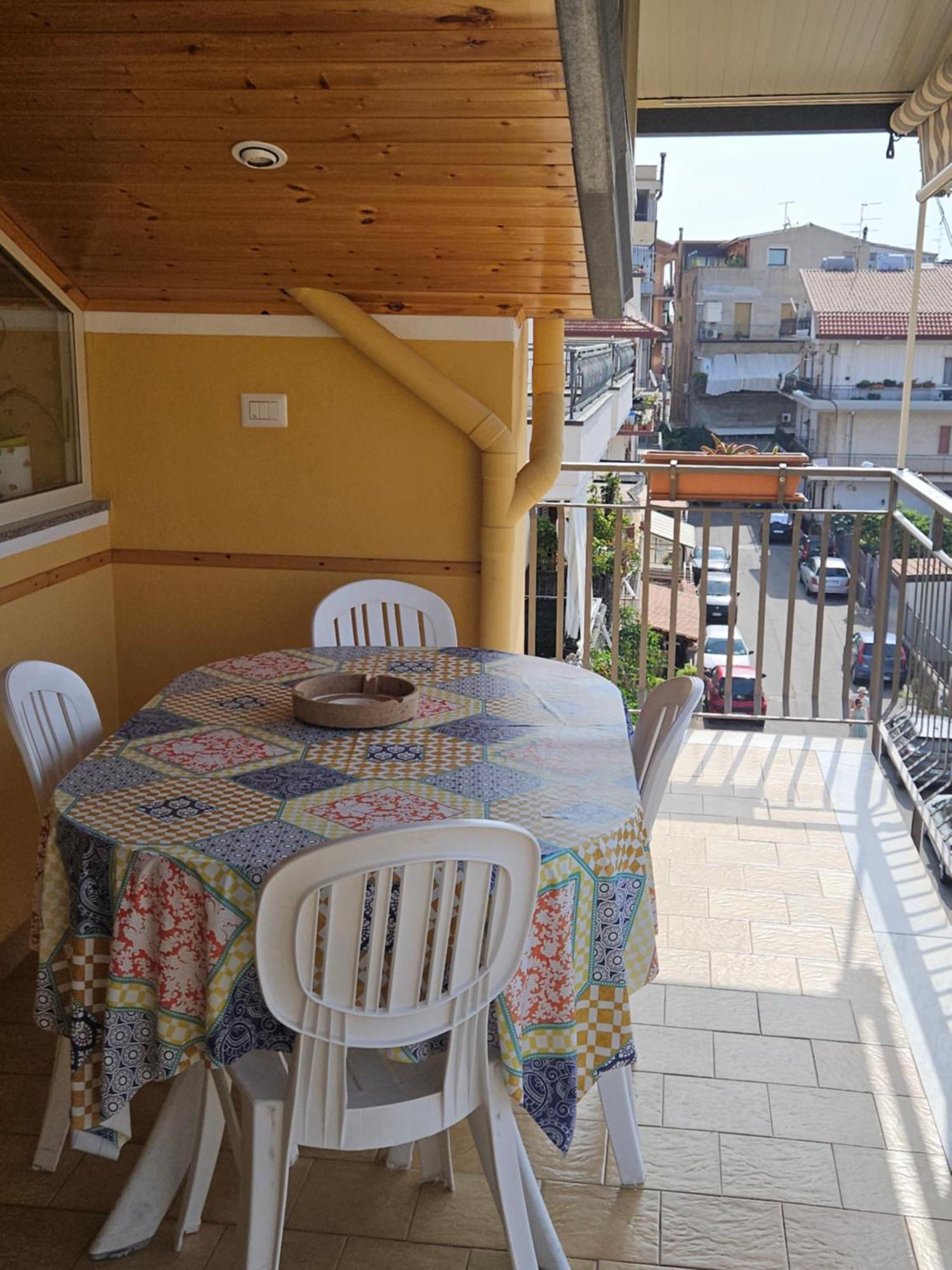 Tiziana Appartement Giardini-Naxos Buitenkant foto